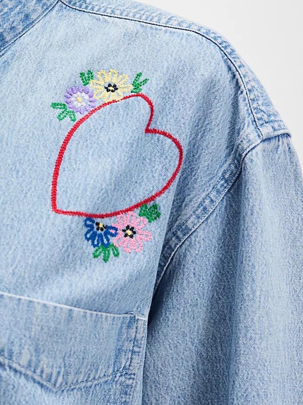 $350 FREE PEOPLE Tricia Fix Light Wash Embroidered Denim Shirt Hearts M L XL - Picture 3 of 7